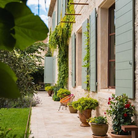 Le Jardin Des Cordeliers Bed and Breakfast Tarascon Eksteriør billede