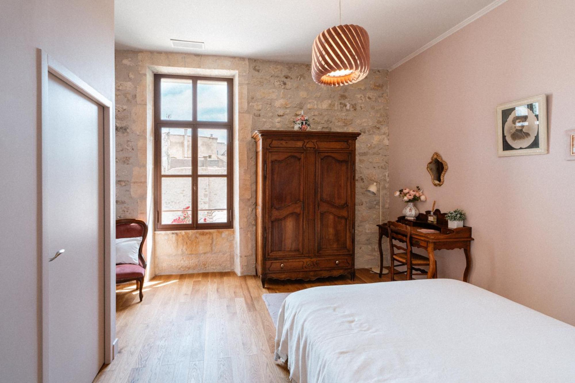 Le Jardin Des Cordeliers Bed and Breakfast Tarascon Eksteriør billede