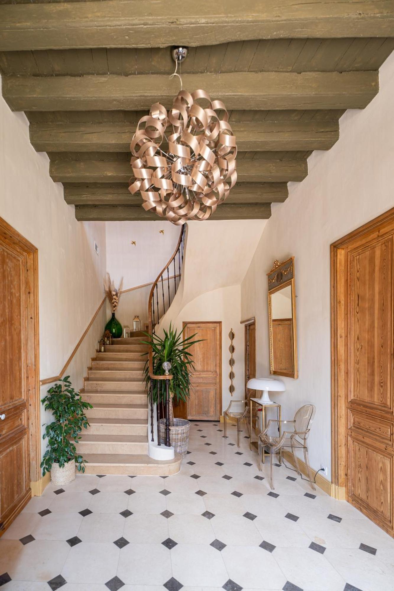 Le Jardin Des Cordeliers Bed and Breakfast Tarascon Eksteriør billede
